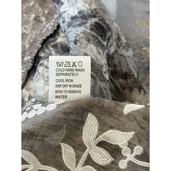 Fleur De Lis Womens Open Front Kimono Cardigan Floral Gray White Womens M - Picture 8 of 8